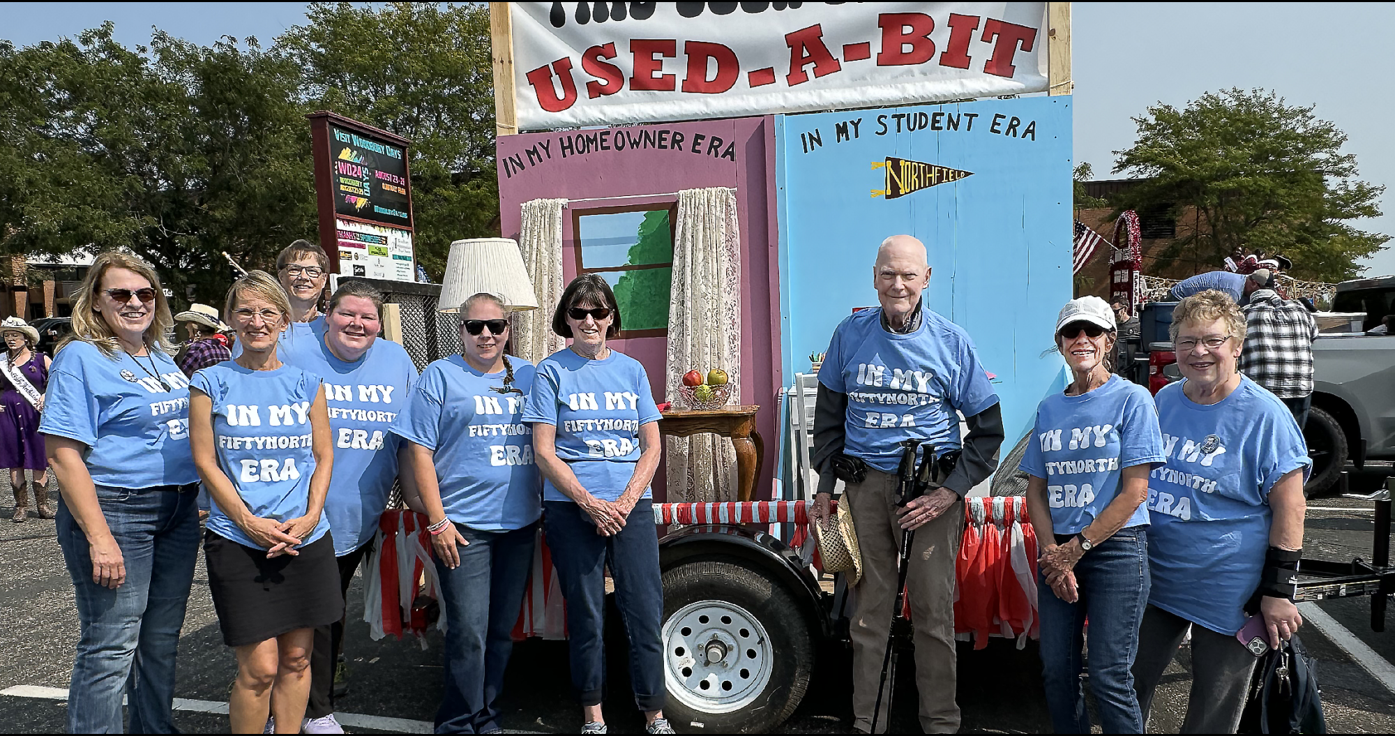 Parade float for Used-a-Bit Shoppe 2024